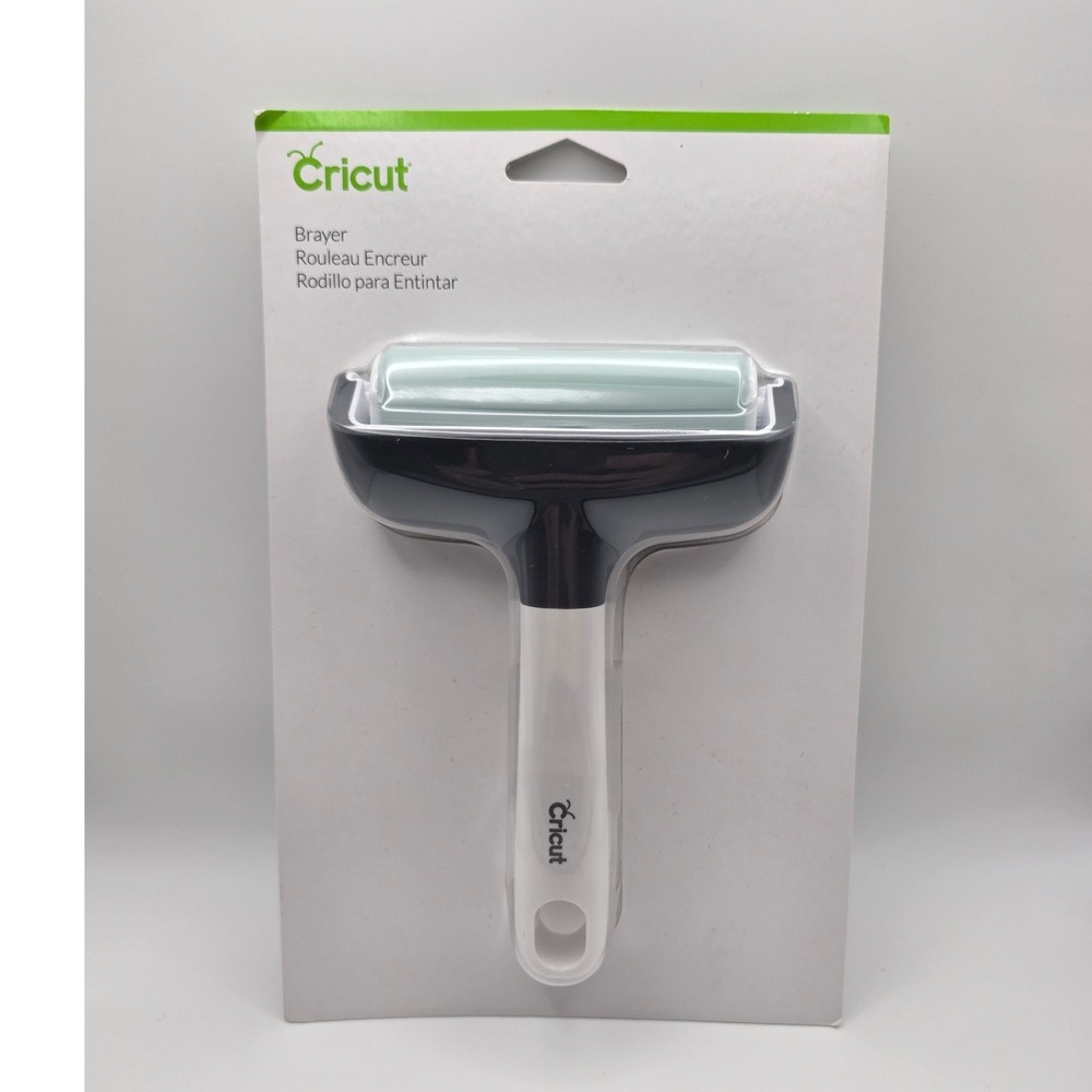 Cricut Brayer Roller Tool for Vinyl Iron-On and Cutting Mats NEW